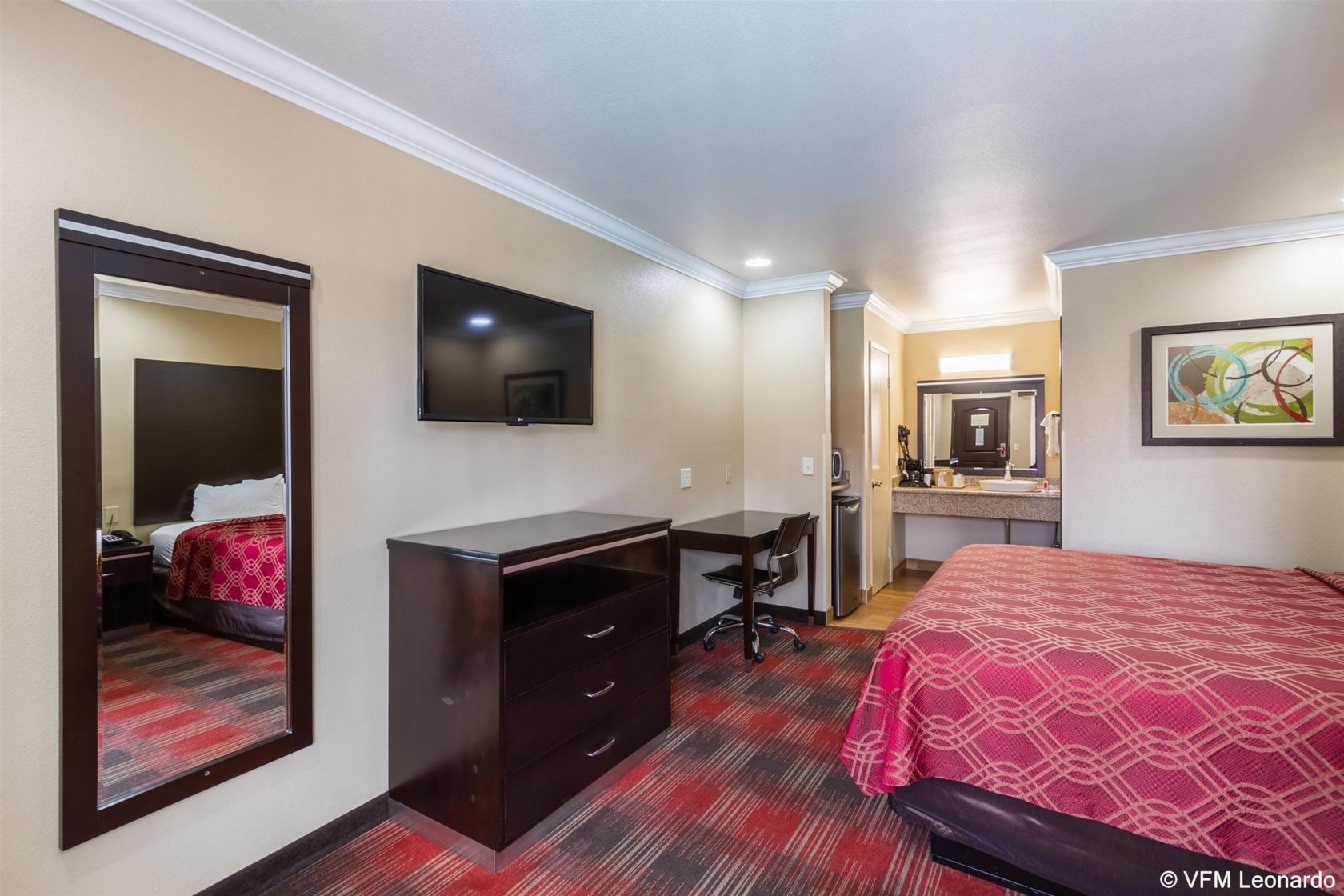 Econo Lodge Inn & Suites Escondido Downtown Εξωτερικό φωτογραφία