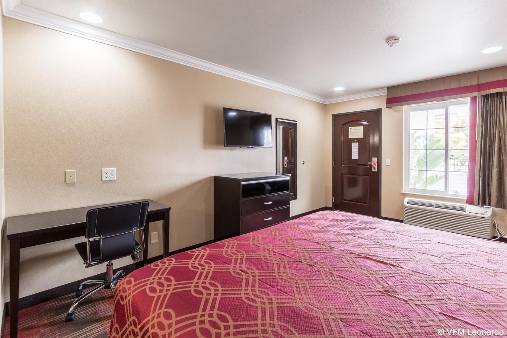 Econo Lodge Inn & Suites Escondido Downtown Εξωτερικό φωτογραφία